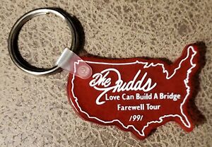 Naomi Mama Judd The Judds Love Can Build A Bridge Farewell Tour 91' Keychain