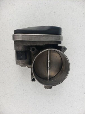 2005 - 2013 CHRYSLER 300 C OEM 5.7L HEMI ENGINE THROTTLE VALVE BODY  - Imagem 1 de 4