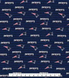 NFL NEW ENGLAND PATRIOTS MINI PRINT  100% COTTON FABRIC  FAT QUARTER  18X28 INCH - Picture 1 of 2