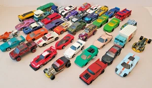 Hot Wheels Lotto Misto Sciolto di 66 (alcune) Auto d'epoca Diecast ~ Descrizione Elenco - Foto 1 di 24