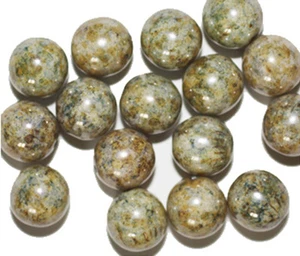 Hellgrüne Picasso Runde Tschechische Pressglasperlen 10 mm (16er Pack) - Bild 1 von 3