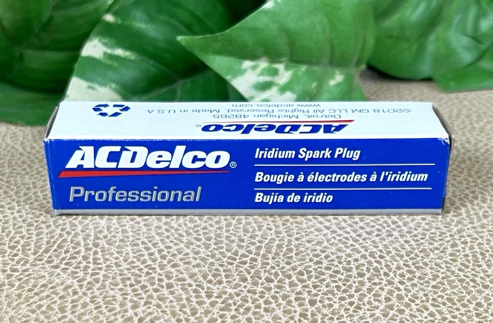 ACDelco Pro. Bujía de iridio para Buick Chevy Olds 1996-2008. Pontiac 41-101 Foto 1 de 4