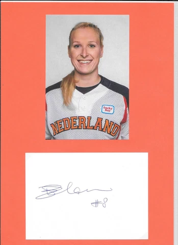 NETHERLANDS SOFTBALL PLAYER DAGMAR BLOEMING SIGNED AUTOGRAPH. A-F Cover