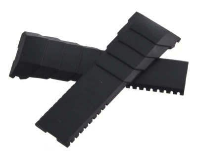 Gerald Genta Men's 31mm x 20mm Black Rubber Replacement Band Strap   - Image 1 of 3