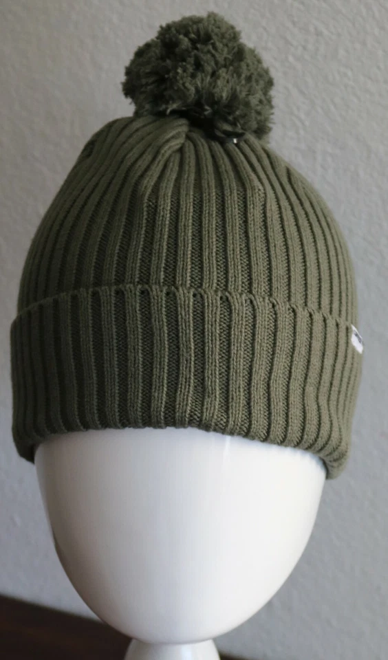 Gorro Converse Rib Knit Pom feminino verde tamanho único 100% algodão - Imagem 1 de 4