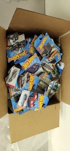 Hot Wheels 2021 riesiges Konvolut 119 verschiedene 1:64 Diecast Autos NEU verschiedene Styles  - Bild 1 von 11