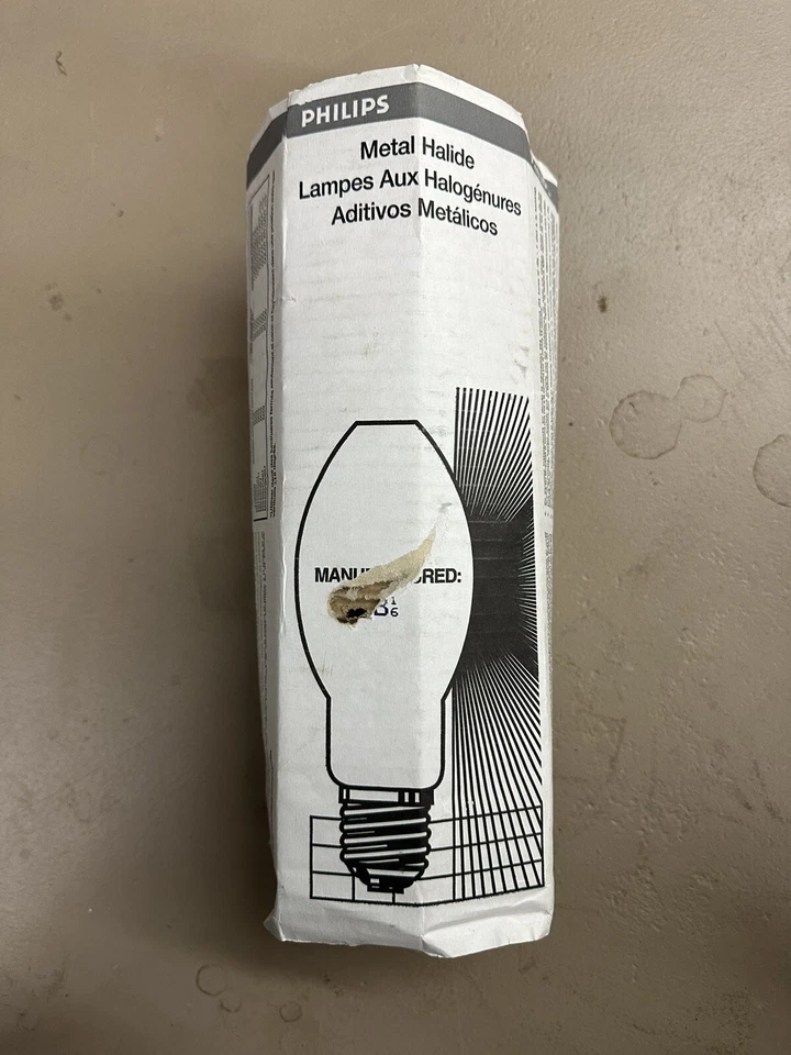 Phillips MH400/U/ED28 400 Watt 4000K Mogul Base Metal Halide Bulb - Image 1 of 2