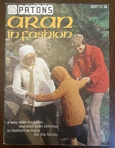 MENS WOMENS KIDS ARAN CARDIGAN JUMPER COAT VTG KNITTING PATTERN BOOK PATONS 207 - Bild 1 von 9