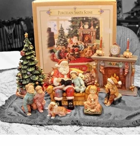 Grandeur Noel Porcelain Santa Scene Special Edition 2002 Christmas Decor - Picture 1 of 11