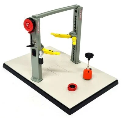 GMP 1/43 - Garage Accessories Shop Parts Two Post Inspection Lift and Oil Drain - Image 1 of 3