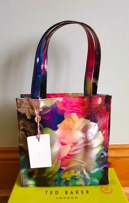 Новый с ярлыками Ted Baker Technicolor Bloom цветок печати маленькая сумка с короткими ручками ПВХ * матч платье Ls - Изображение 1 из 4