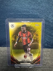 2023-24 Topps UEFA Club Competitions Rafael Leao Gold 18/50 - Bild 1 von 2