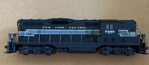 Locomotora central de Nueva York a escala HO 5690 DRS-4H AN - Imagen 1 de 4