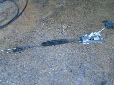 VOLKSWAGEN PASSAT 2010-2014 PALANCA DE CAMBIOS Y CABLES (MANUAL 6 VELOCIDADES) 3C0711049AE Foto 1 de 4