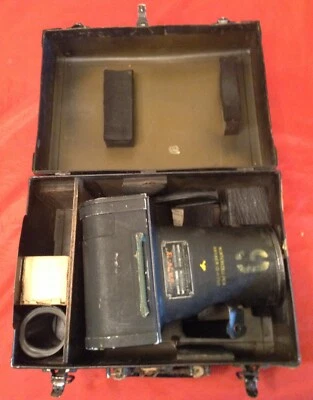 Cámara aérea Folmer Graflex K20 Segunda Guerra Mundial USN con lente KODAK, filtro, película y estuche Foto 1 de 4