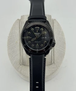 Seiko 5 Sports SKX Bruce Lee Limited Edition Uhr SRPK39 Brandneu in Box - Bild 1 von 8