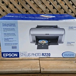 Epson Stylus Photo R220 stampante a getto d'inchiostro NUOVA SIGILLATA in fabbrica - Foto 1 di 7