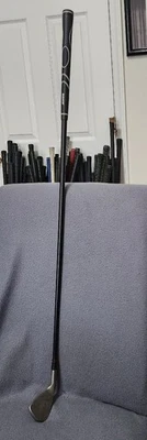 BEN HOGAN MIDSIZE BLACK DOT GCD EDGE #8 IRON R FLEX W/NEW GRIP - Image 1 of 4