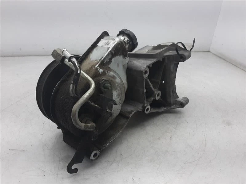 Bomba de dirección asistida estilo clásico doble cabina 01-07 GMC SIERRA 1500 PICKUP 15909830 Foto 1 de 4