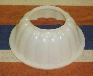 Vintage Tupperware Jello Jel-N-Serve Sheer Outer Mold #616 Only - Picture 1 of 1