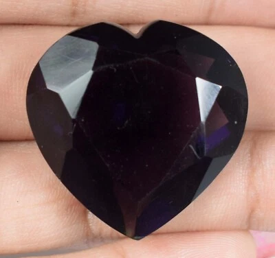 70.40 Carat Heart Shape Brazilian Violet Amethyst Gemstone Certified E11092 - Image 1 of 4