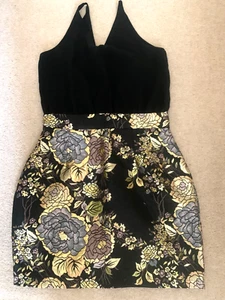 AX Paris (10) Black & Gold Floral Dress size 10 Stunning Dress - Picture 1 of 4