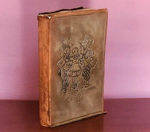 VERY RARE 1911 ALICE IN WONDERLAND, MACMILLAN COLOR EDITION IN FULL YAPP LEATHER - Picture 1 of 24