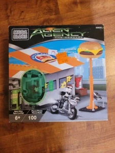 Mega Bloks 5602 Alien Agency Burger Barn “The Arrival” Rare, New And Sealed - Picture 1 of 7