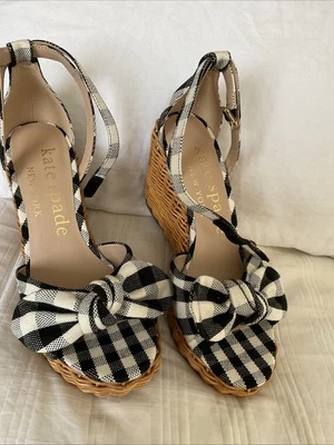 Sandalias de cuña Kate Spade New York Tianna con correa al tobillo de mimbre talla 7,5B Foto 1 de 4