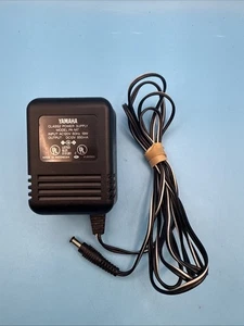 Original Yamaha PA-M7 Class 2 Netzteil 12V 850mA AC Adapter - Bild 1 von 4