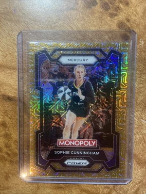 Panini Prizm Monopoly WNBA 2024 Sophie Cunningham #37 oro 416/500 Foto 1 de 2