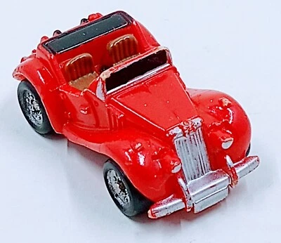 Vintage 1986 Galoob Micro Machines - Road Champs - Red 1954 MG TF Roadster - Image 1 of 4