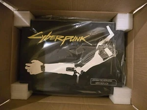 Johnny Silverhand Brazo Cyberpunk 2077 Neamedia Iconos Juguete Nuevo - Imagen 1 de 2