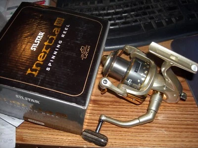Carrete giratorio SILSTAR INERTIA MT IMT50 18-30 lb CAP LINE nuevo en caja ENVÍO GRATUITO Foto 1 de 4