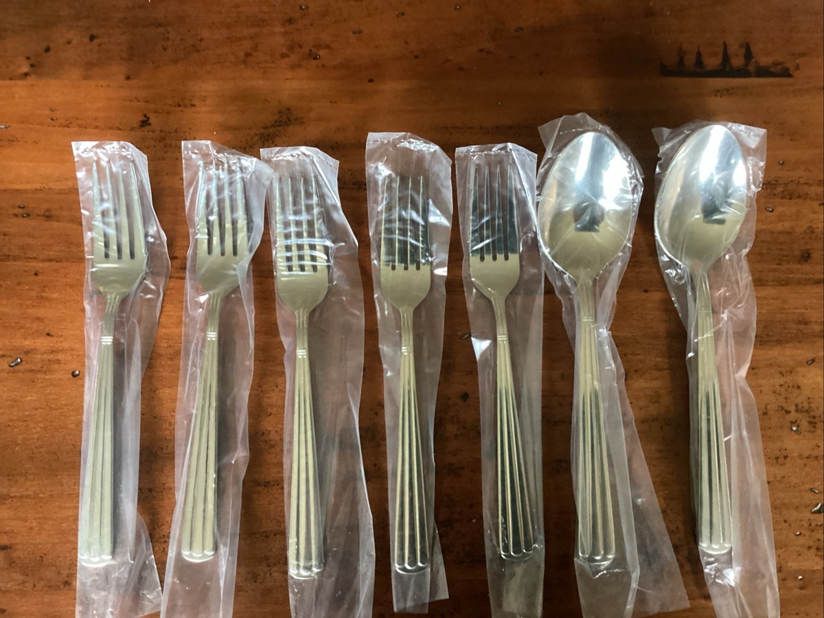 WALLACE SILVERSMITHS スプーン6本セット Amazon.com | Wallace Sir Christopher 46-Piece Sterling