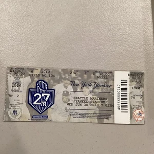 2010 June 30 Seattle Mariners New York NY Yankees Ticket Felix Hernandez CG SO - Imagen 1 de 6