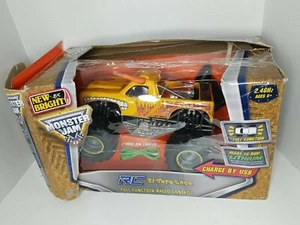 Monster Jam RC El Toro Loco Telecomando Completo Funzionale Monster Truck (LEGGI) - Foto 1 di 12
