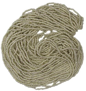 Czech 11/0 Preciosa Color 18303 (1 mini hank) Rocaille Glass Seed Beads - Picture 1 of 3