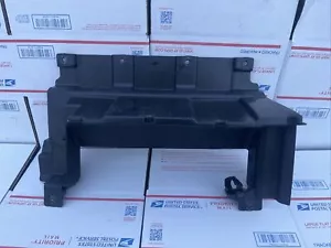Protector deflector de aire radiador parachoques delantero Ford Super Duty 2020-2024 OEM F250 - Imagen 1 de 16
