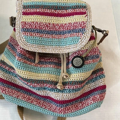 Mochila The Sak Sayulita de ganchillo, ajustable, correas extraíbles usada en excelente estado Foto 1 de 4