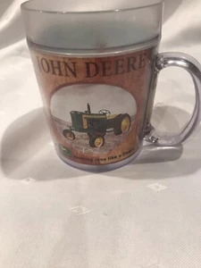 JOHN DEERE NOTHING RUNS LIKE A DEERE PLASTIC COFFEE MUG CUP THERMO SERV USA - Picture 1 of 5
