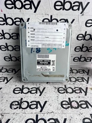 Computadora con motor Toyota Corolla 89661-02150 1995 usada OEM Foto 1 de 4