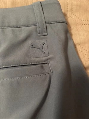 Pantalones cortos de golf para hombre Puma Zen azul 101 lisos 7" talla 40 nuevos con etiquetas Foto 1 de 4