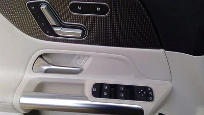 Passenger Front Seat 247 Type Fits 21-23 MERCEDES GLA-CLASS 6559430 - Image 1 of 4