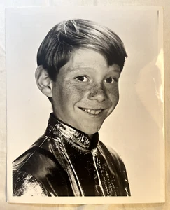 VTG Bill Mumy Press Release Photo B&W 8x10 Lost in Space Child Actor Original - Picture 1 of 2