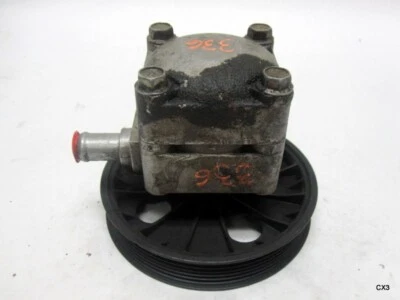 2000-2004 Volvo V40 Power Steering Pump With Pulley 8646864 - Image 1 of 4