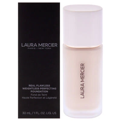 Base perfeccionadora Real Flawless-1C1 Cool Vanille de Laura Mercier - 1 oz Foto 1 de 4