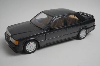 1:18 AUTOart 76122 Mercedes Benz 190E 2.3 16V Blue Black Metallic model car - Image 1 of 4