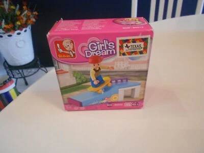 SLUBAN GIRLS DREAM SKATE BOY SMALL SET SEALED # M38-BO512 - Image 1 of 4