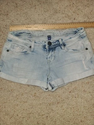 Womens Vanille Star Shorts Size 3 - Image 1 of 4